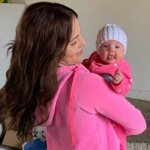 Meet your Posher, Leah